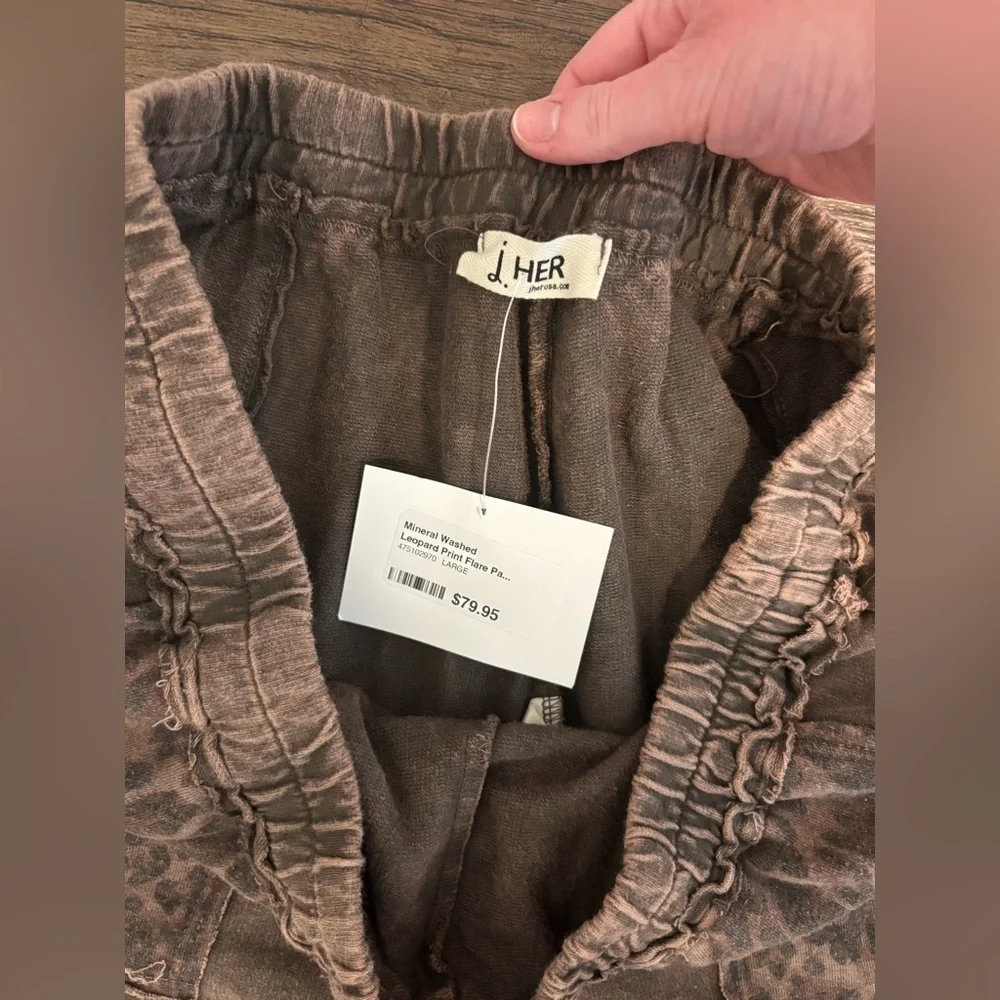 Mineral Wash Leopard Flare Pants - Picture 2 of 5